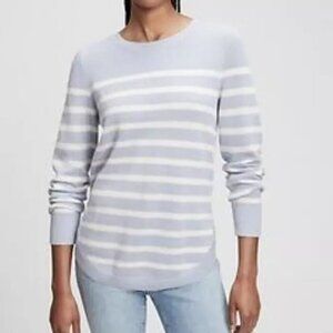 Gap Women's Size Small Striped Sweater Curved Hem